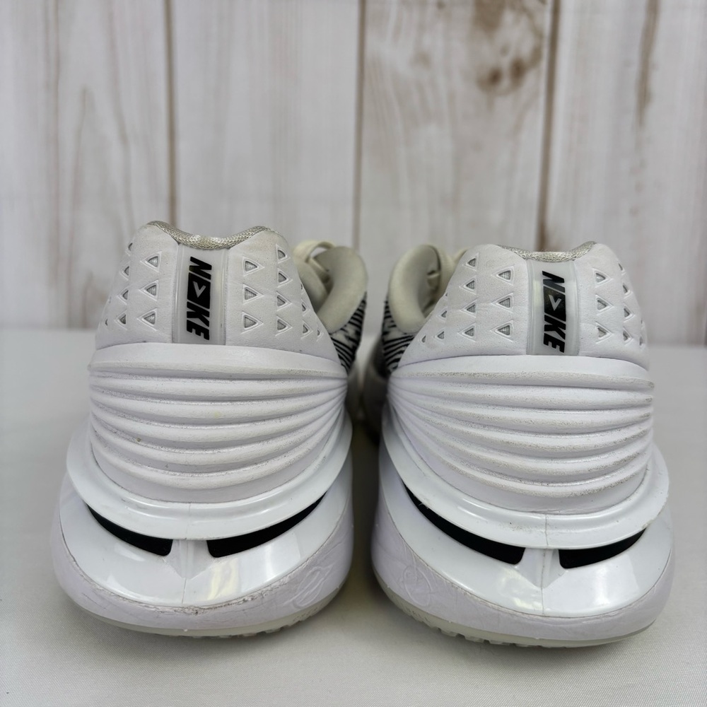 Nike Air Zoom GT Cut 2 Basketball Sneakers Lightweight Low Tennis Shoes Size 11 - Picture 10 of 16